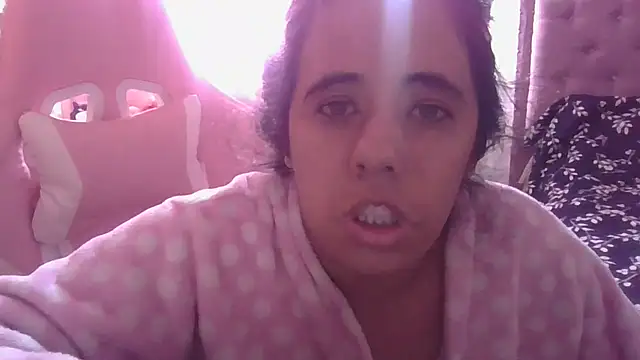 Snapshot of annarose19 chatting on 29, 10, 2025 annarose19 online show from 29, 10, 2025