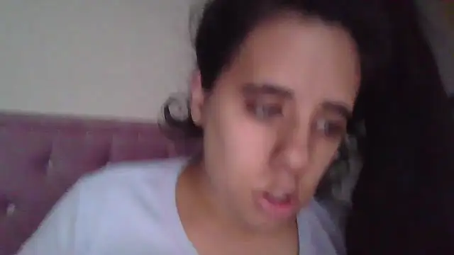 Snapshot of annarose19 chatting on 14, 3, 2025 annarose19 online show from 14, 3, 2025