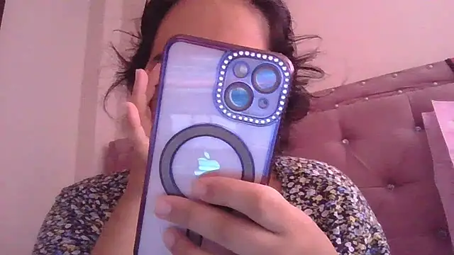 annarose19 online show from 18, 4, 2026