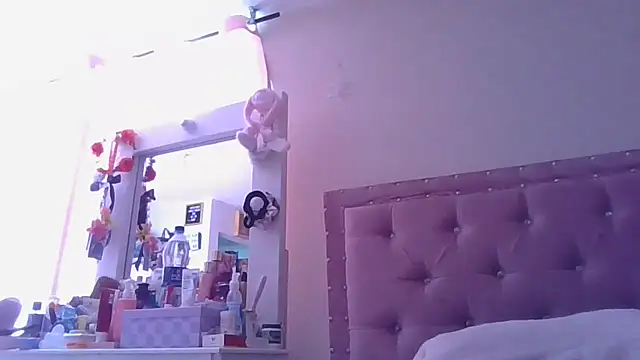 Snapshot of annarose19 chatting on 6, 10, 2025 annarose19 online show from 6, 10, 2025