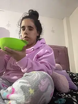 annarose19 online show from 8, 5, 2026