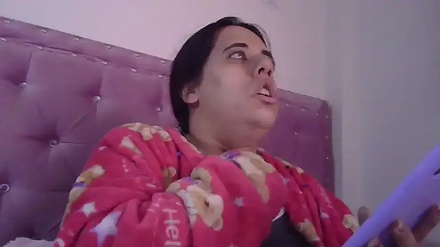 Snapshot of annarose19 chatting on 1, 3, 2025 annarose19 online show from 1, 3, 2025