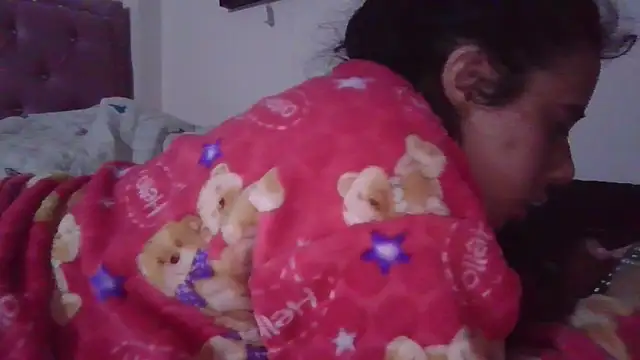 Snapshot of annarose19 chatting on 19, 3, 2025 annarose19 online show from 19, 3, 2025