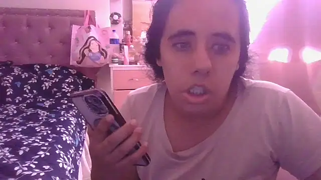 annarose19 online show from 22, 4, 2026