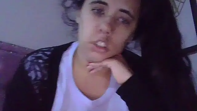 Snapshot of annarose19 chatting on 12, 3, 2025 annarose19 online show from 12, 3, 2025