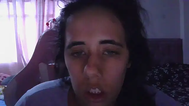 Snapshot of annarose19 chatting on 12, 3, 2025 annarose19 online show from 12, 3, 2025