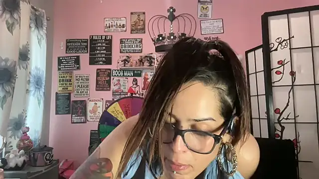 latinacubana online show from 5, 2, 2025