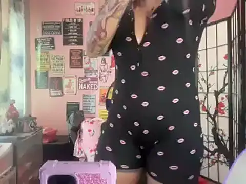 latinacubana online show from 12, 3, 2025