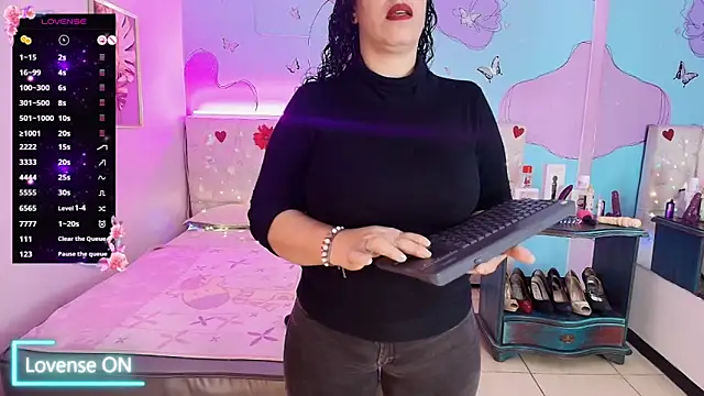 Zaly mature online show from 31, 3, 2026