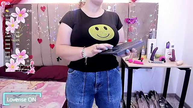 Zaly mature online show from 6, 3, 2026