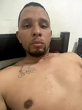 Snapshot of Mill19 chatting on 30, 9, 2025 Mill19 online show from 30, 9, 2025