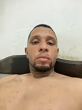 Snapshot of Mill19 chatting on 1, 10, 2025 Mill19 online show from 1, 10, 2025