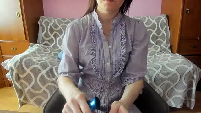 Snapshot of HolmesAriana chatting on 19, 1, 2025 HolmesAriana online show from 19, 1, 2025