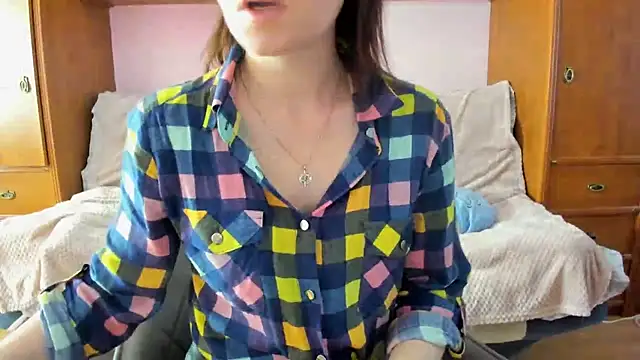 Snapshot of HolmesAriana chatting on 27, 2, 2025 HolmesAriana online show from 27, 2, 2025