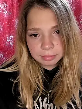 Zuli Kiska online show from 11, 10, 2025