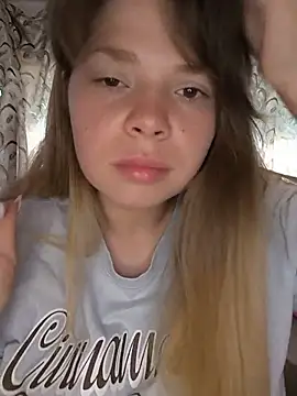 Snapshot of Zuli_Kiska chatting on 29, 7, 2026 Zuli Kiska online show from 29, 7, 2026