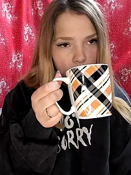 Zuli Kiska online show from 1, 11, 2025