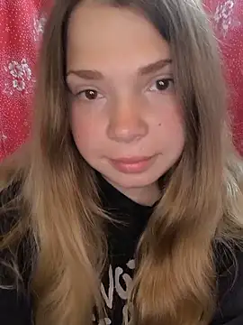 Snapshot of Zuli_Kiska chatting on 5, 6, 2026 Zuli Kiska online show from 5, 6, 2026