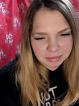 Zuli Kiska online show from 30, 11, 2025