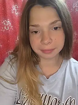 Snapshot of Zuli_Kiska chatting on 6, 7, 2026 Zuli Kiska online show from 6, 7, 2026