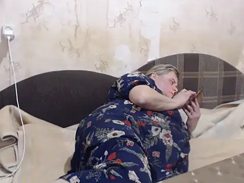 Ameliabusty online show from 18, 3, 2025