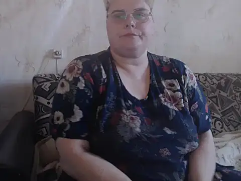 Ameliabusty online show from 14, 9, 2025