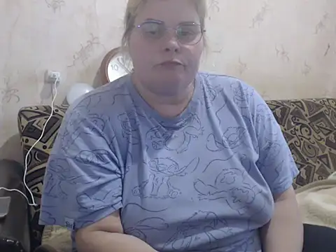 Ameliabusty online show from 3, 11, 2025