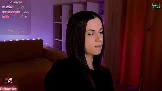 ItsAlisia online show from 10, 4, 2026