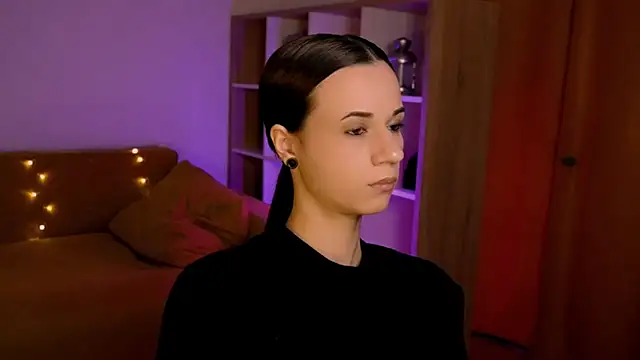 ItsAlisia online show from 10, 2, 2026