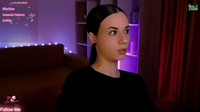 ItsAlisia online show from 15, 4, 2026