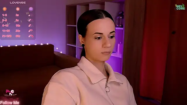 ItsAlisia online show from 24, 4, 2026