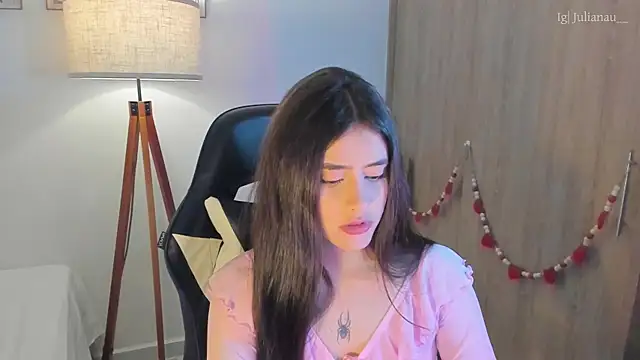 Snapshot of iriswest_ chatting on 15, 2, 2025 iriswest online show from 15, 2, 2025