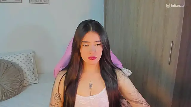 Snapshot of iriswest_ chatting on 20, 3, 2025 iriswest online show from 20, 3, 2025