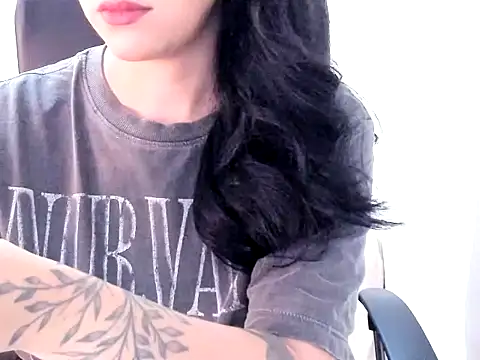 Snapshot of Kristenbr chatting on 25, 4, 2026 Kristenbr online show from 25, 4, 2026