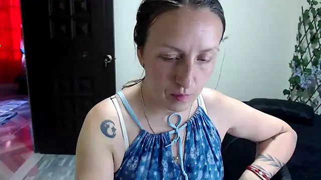 kittykalor09 online show from 21, 6, 2026