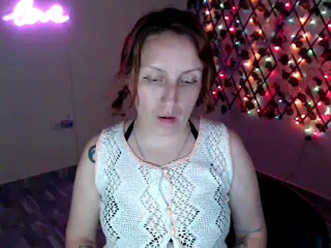 kittykalor09 online show from 7, 5, 2026