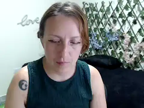 kittykalor09 online show from 7, 6, 2026