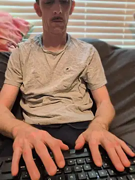 Snapshot of ednygma18626 chatting on 11, 7, 2026 ednygma18626 online show from 11, 7, 2026
