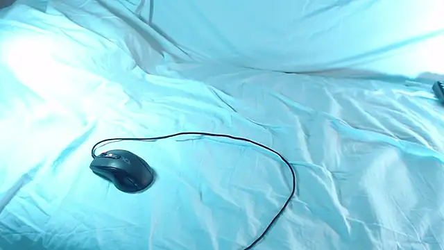 Q T pie online show from 22, 3, 2026