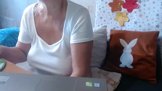 QueenLana online show from 22, 9, 2025