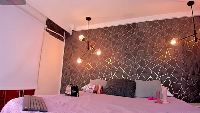 danaythamara1 online show from 31, 10, 2025