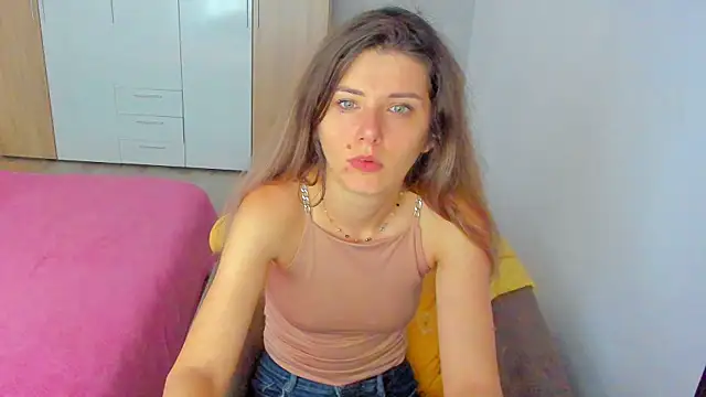 Snapshot of marie_marie03 chatting on 2, 6, 2026 marie marie03 online show from 2, 6, 2026