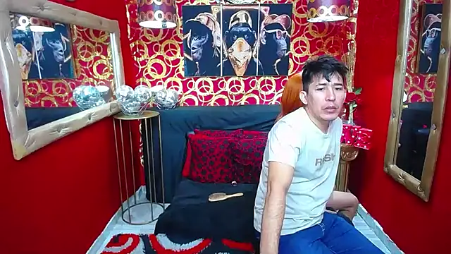 Snapshot of shannentrans chatting on 22, 1, 2025 shannentrans online show from 22, 1, 2025