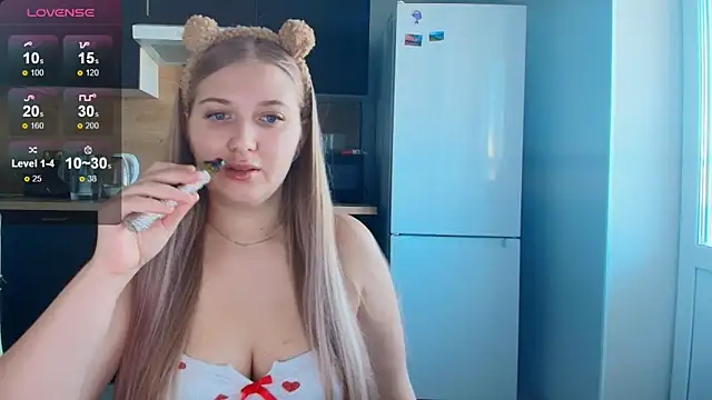 Adr1ana  online show from 14, 2, 2026