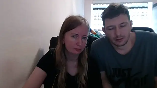 PeterAndJen online show from 18, 9, 2025