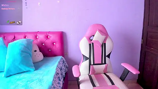 crissn0707 online show from 23, 3, 2026