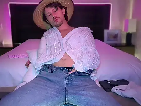 mcklister kinky feets online show from 31, 3, 2026