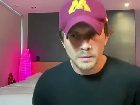 mcklister kinky feets online show from 8, 2, 2026