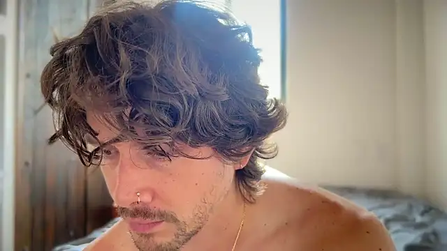 mcklister kinky feets online show from 11, 4, 2026