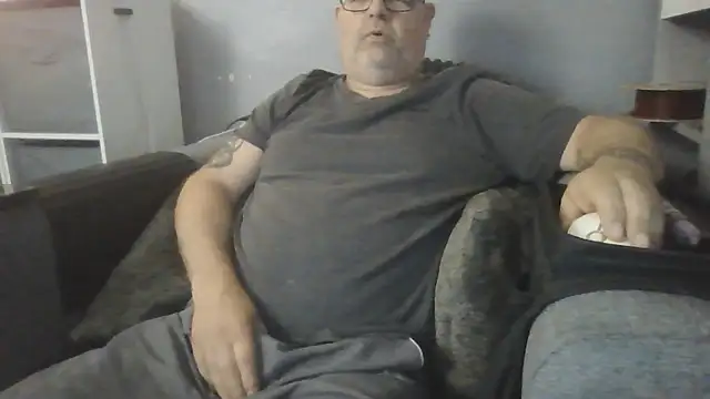 Snapshot of Naturistmale45 chatting on 2, 7, 2026 Naturistmale45 online show from 2, 7, 2026